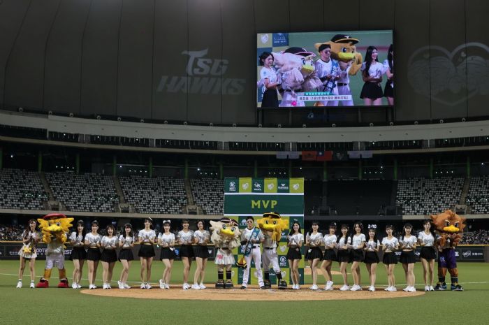 台鋼雄鷹「北伐」最終戰收贏圓滿落幕，Wing Stars用汗水淚水綻放最美舞台